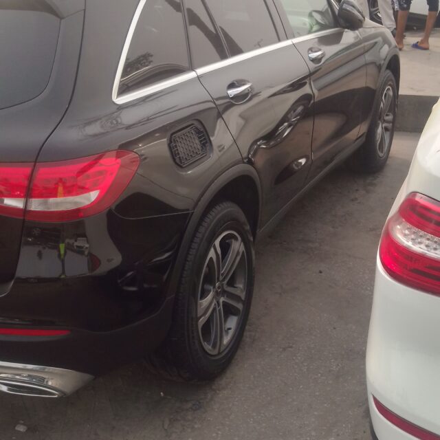 Mercedes Benz GLC 300