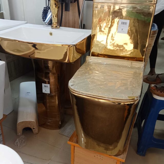 Gold WC Luxury Gold Toilets In Orile For Sale