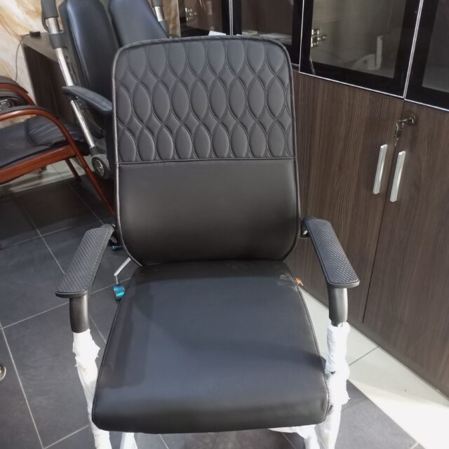 Office Executive Chairs In Ojo Alaba For Sale