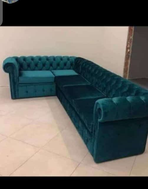 Velvet Sofa Set And Chairs for sale In Ikorodu