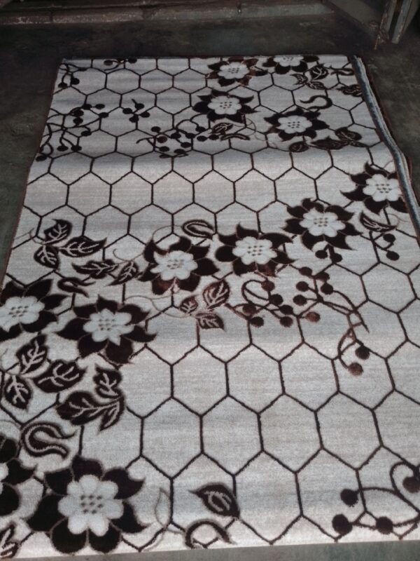 Center rug for sale at ojo alaba market