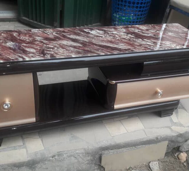 Wooden TV stand for sale Ikorodu