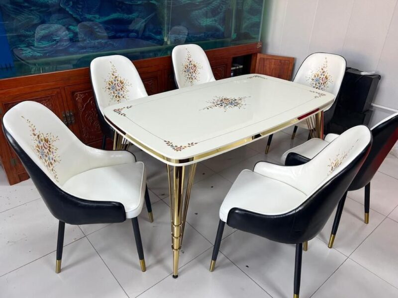 Dining set for sale at ojo alaba