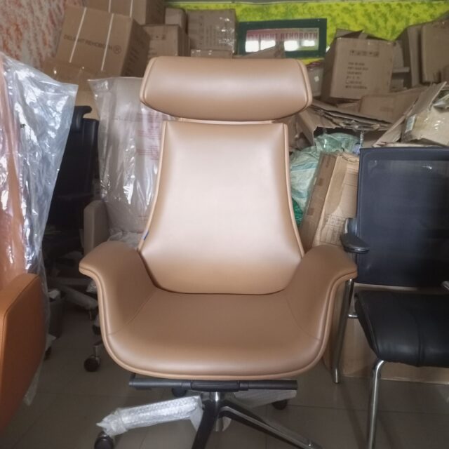 Senior Executive office chairs