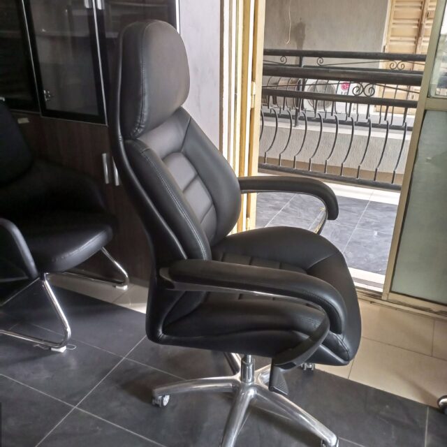 Senior Executive office chairs