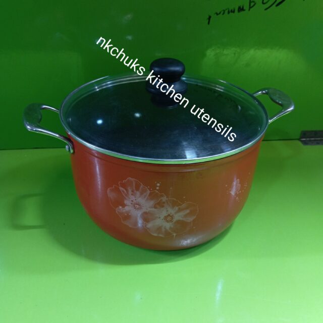 Non- stick pot