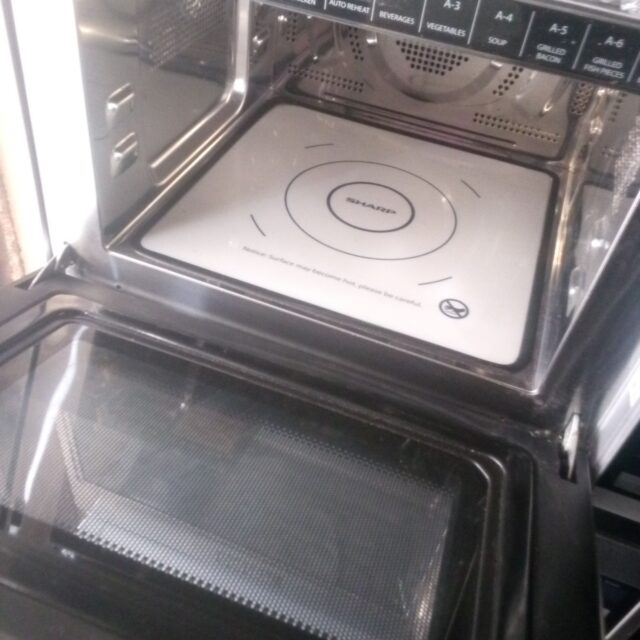 Microwave oven 3in 1