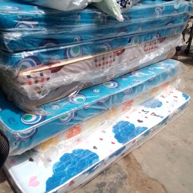 Student bed for sale at Ikorodu