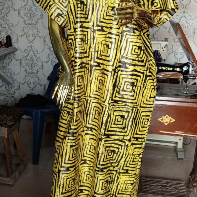 Lady’s wear available for sale at igbogbo Ikorodu Lagos State