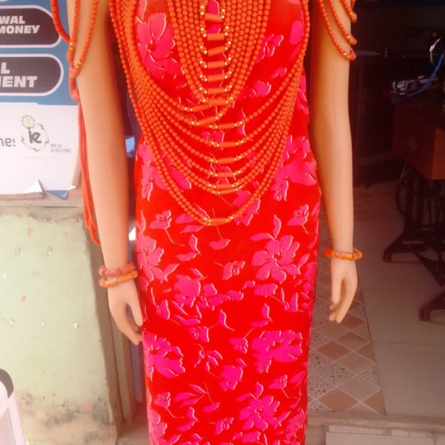 Traditional dressing available for sale at ikorodu