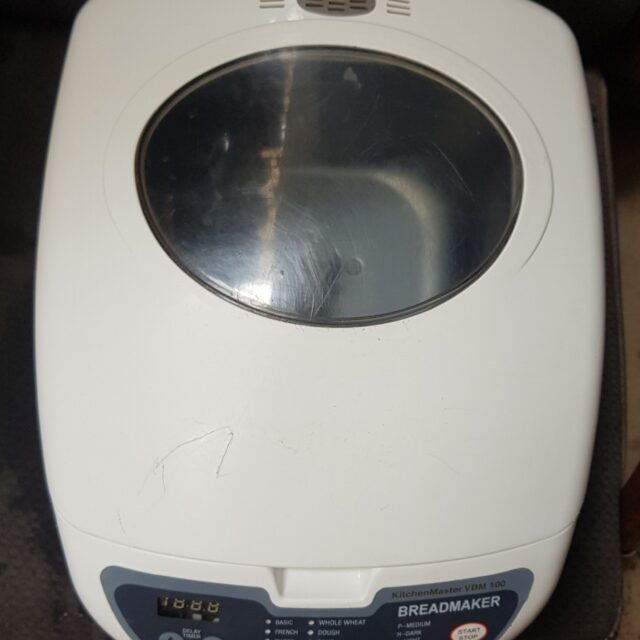 Cartoon and Naked bread maker(tokunbo)