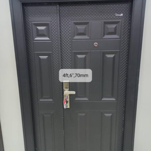 4ft luxury door is available for sale at Odunade Orile Coker oppo