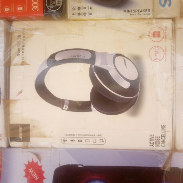 Quality wireless earphones is available for sale at ikorodu