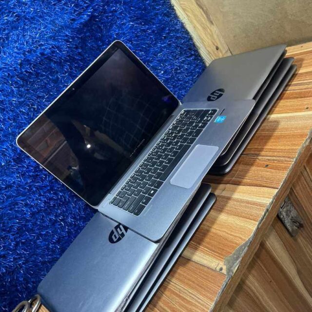 Laptop