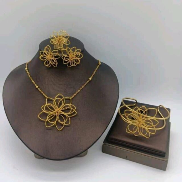 Jewelry set for sale at ikorodu