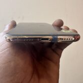 USA used iPhone Xs Max 64GB for sell in ikeja