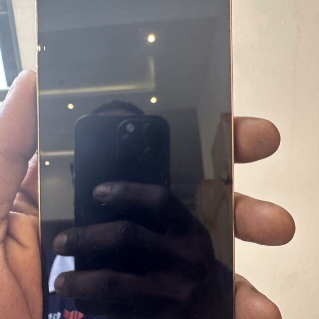 USA used iPhone 12 Pro Max 256GB for sell in ikeja