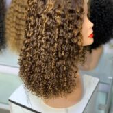 Curly closure for sale at balogun market