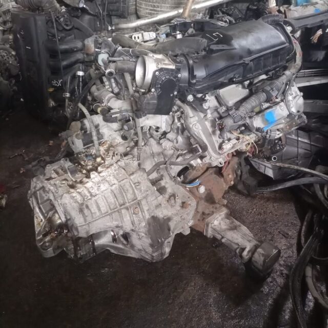 2gr engine for venzer. For sale at ladipo market