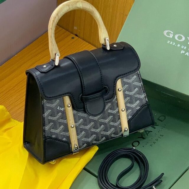 Goyard bag mini Size