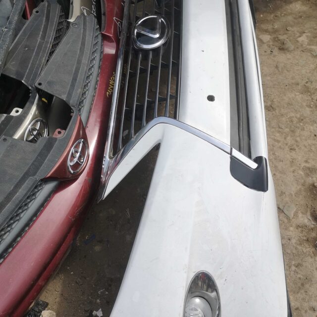 Front and back bumper for sale at ladipo