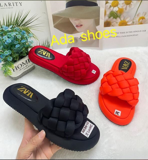 Ladies designer slippers for sale at ikorodu