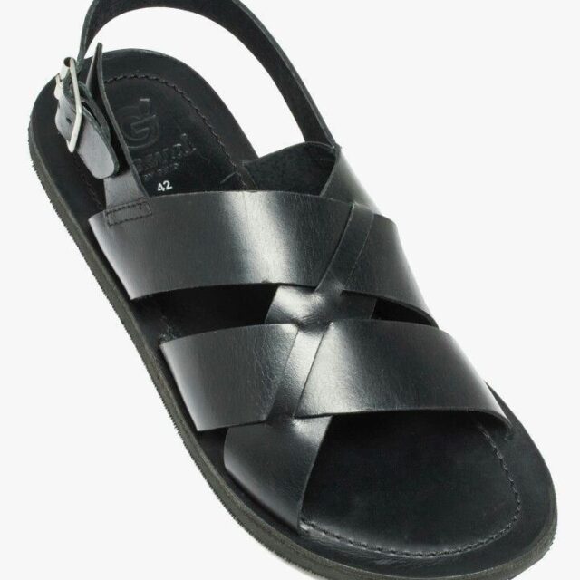 Handmade palm sandals for sale at ikorodu