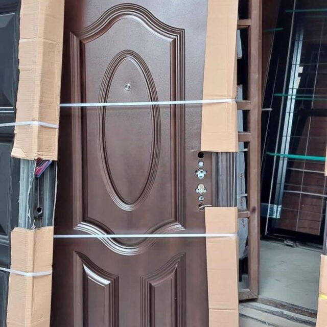 Nigeria door