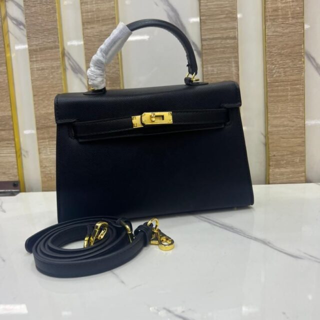 Designer ladies handbags for sale ikorodu