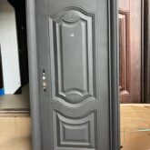 Nigeria door