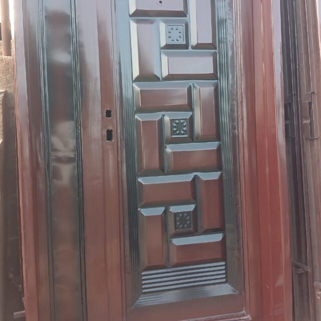 Iron Gate for sale at ikorodu