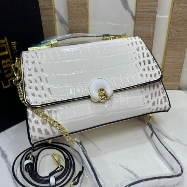 Luxury handbag for sale at ikorodu