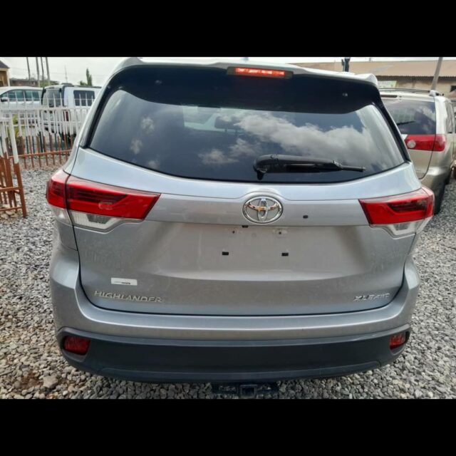 Toyota highlander 2017 for sale