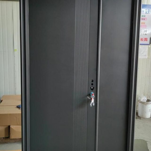 Nigeria door