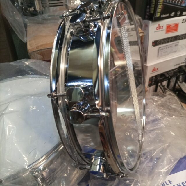 Original metal piccolo snare drum