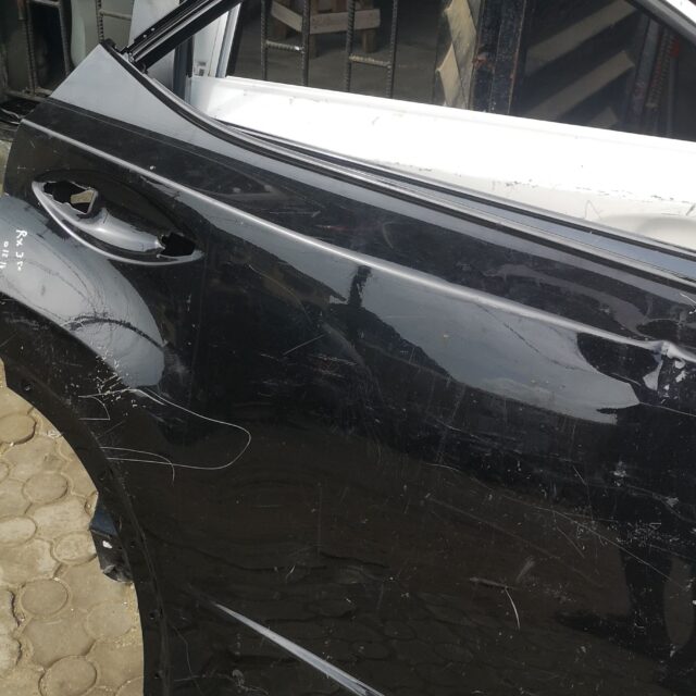 Door Rx 350 for sale at ladipo market