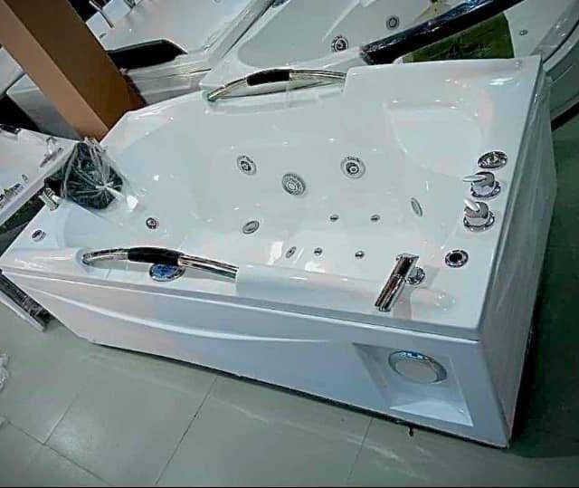 Jacuzzi For Sale At Orile Coker