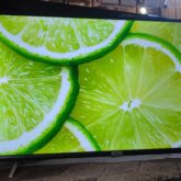 43 INCHES TCL SMART UHD LED TV