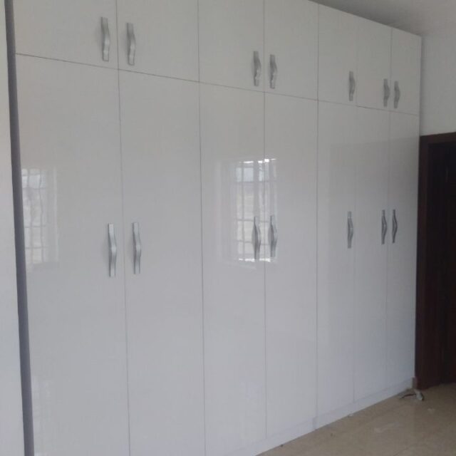 6 by 6 wardrobe for sale at ikorodu