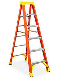 LADDER (FIBER GLASS AND ALUMINUM)