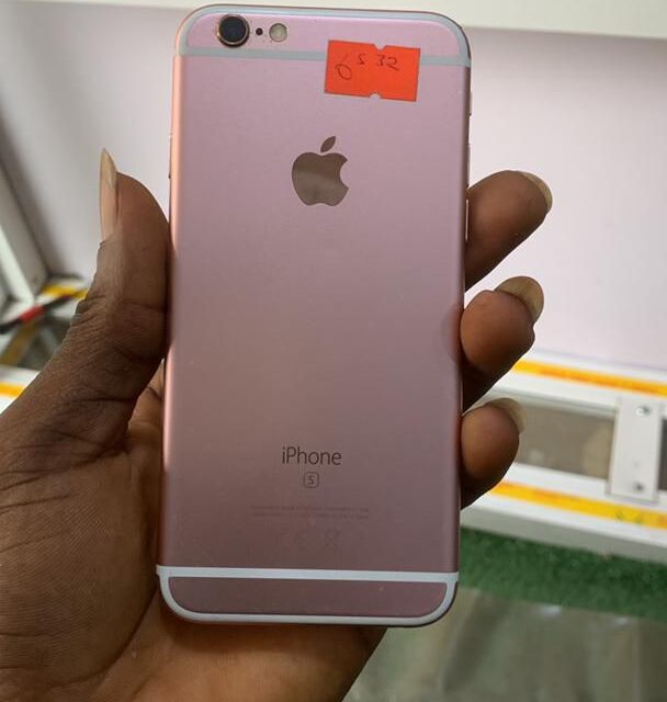 UK USED iPhone 6S for sale at ikeja