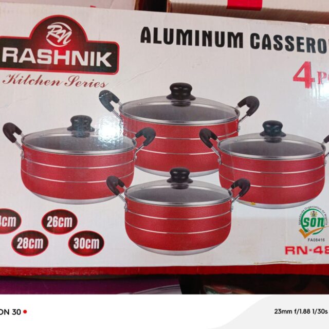 Households and kitchen utensils, eg aluminum pots, iron, cookware