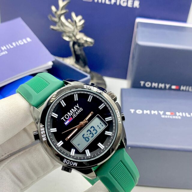 TOMMY HILFIGER CHRONOGRAPH RUBBER STRAP