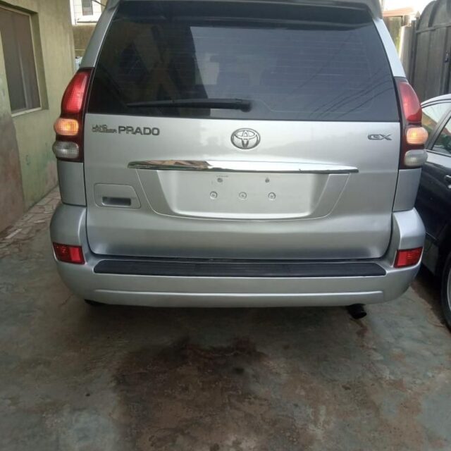 Toyota Landcruiser Prado in Ikeja