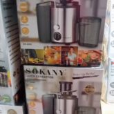 Households and kitchen utensils, eg aluminum pots, iron, cookware