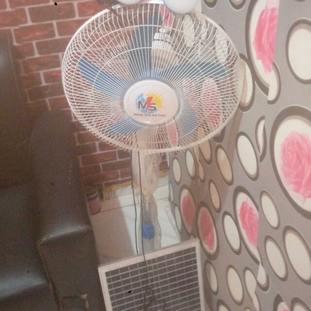 Solar fan