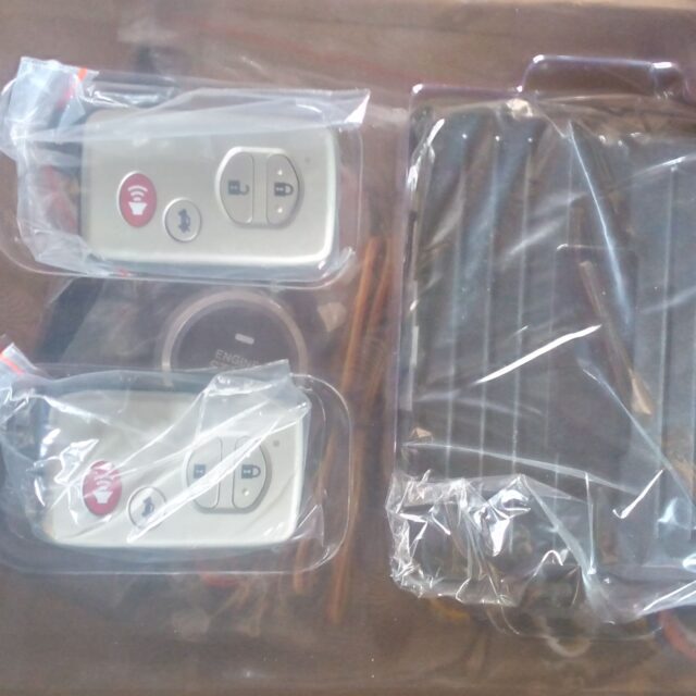 Car Thumpstart and Remote Key for sale In Ikeja