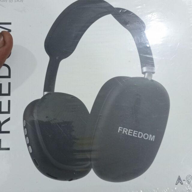 P9 headset for sale at Ikeja