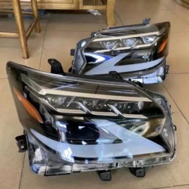 Lexus gx460 headlight set 2020 available in ladipo