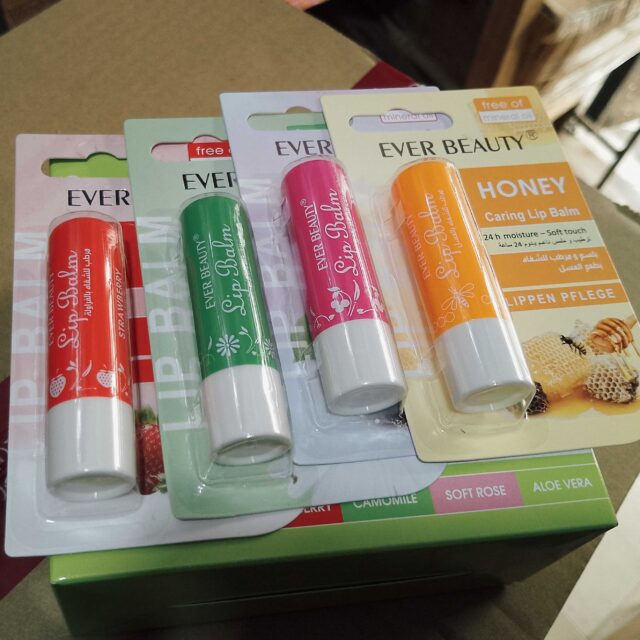 Ever Beauty Moisturizing magic lip balm (1Doz)